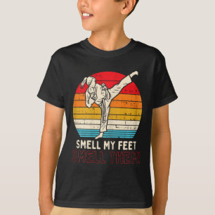 Riech Feet Girl Ponytail Kick Karate Taekwondo Kun T-Shirt