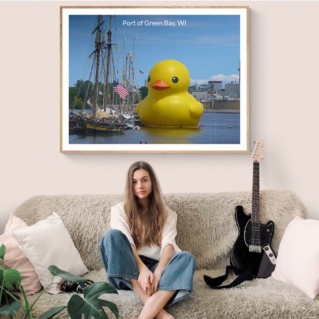 Riesenente aus Kautschuk im Hafen von Green Bay, W Poster (Von Creator hochgeladen)