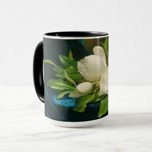 Riesige Magnolien auf einem blauen Samt-Stoff, Tasse