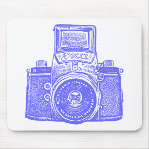 Riesige ostdeutsche Kamera - Electric Blue Mousepad