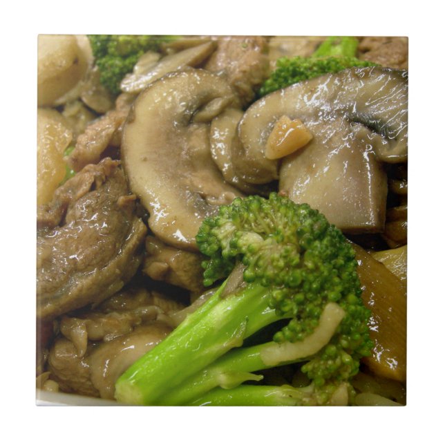 Rindfleisch, Brokkoli und Pilzstickerei Fliese (Vorderseite)