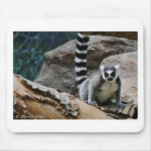Ring angebundener Lemur Mousepad