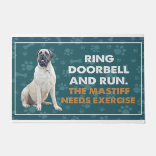 Ring Türklingel und führen Sie den Mastiff Übung e Fußmatte