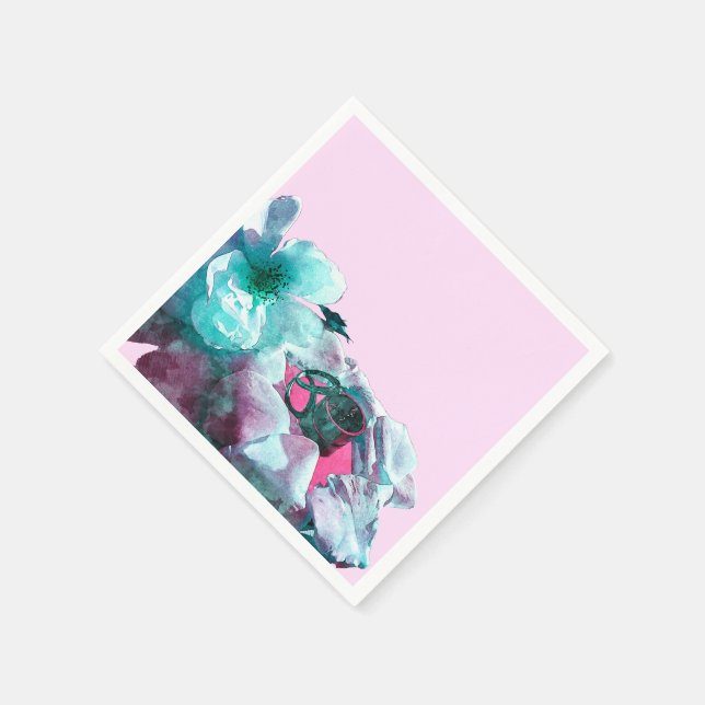 Ringe mit weißen Rosenblättern Serviette (Ecke)