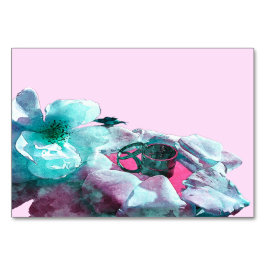 Ringe mit weißen Rosenblättern Tischnummer