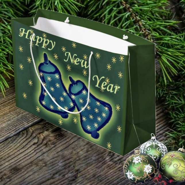 Ringing In The Year  Große Geschenktüte (This unusual-looking gift bag, has a Victorian look, to its design!)