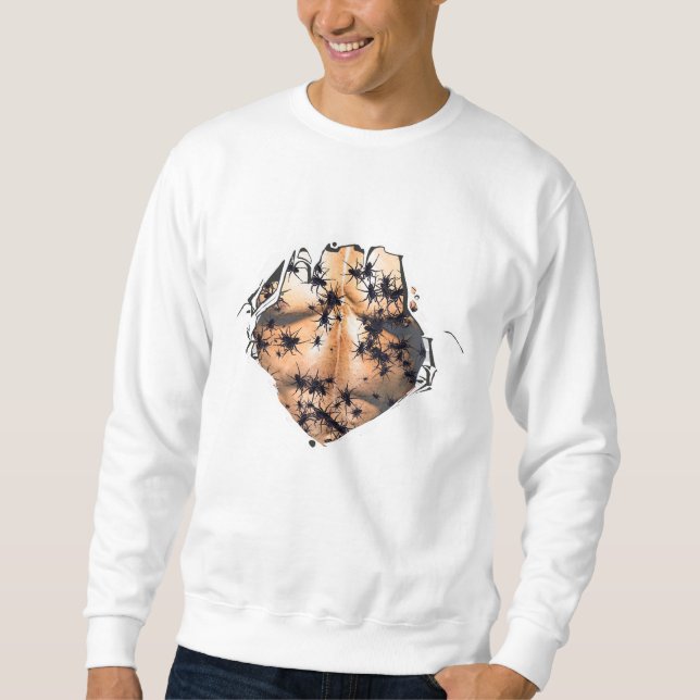 Ripped Shirt Spider Nightmare Halloween Sweatshirt (Vorderseite)