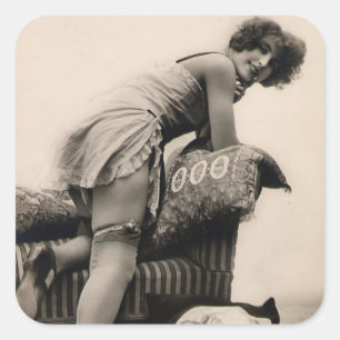Risque Flapper Girl-Foto der 1920er Jahre Quadratischer Aufkleber