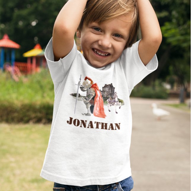 Ritter im Armor Burg Mittelalterliches Personalisi T-Shirt (Von Creator hochgeladen)