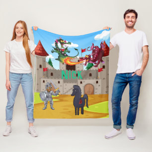 Ritter in leuchtender Rüstung und Albernen Drachen Fleecedecke