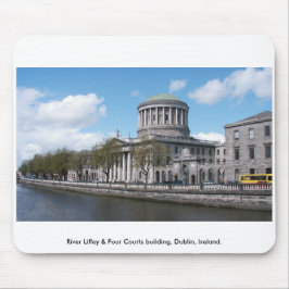 River Liffey & Four Courts, Dublin Irland. Mousepad