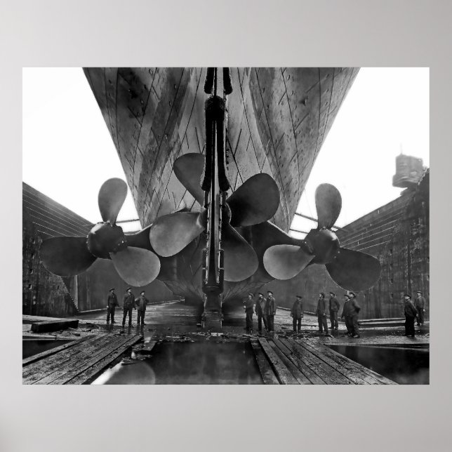 RMS Titanic Propellers Poster (Vorne)