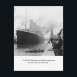 RMS Titanic vor Abflug und Gedicht Postkarte<br><div class="desc">Die Titanic fotografierte an den Docks in Southampton kurz vor ihrem Abflug auf ihrer ersten und letzten Reise. Der Autor des alten Gedichts auf der Rückseite ist unbekannt.</div>