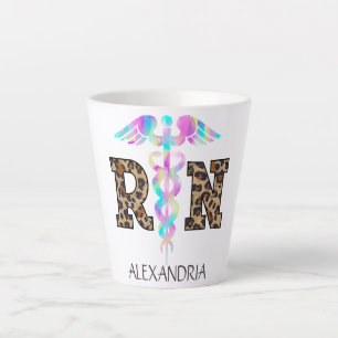 "RN" in Leopard-Printwerbung - farbiges medizinisc Milchtasse