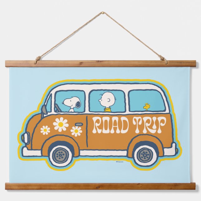 Road Trippin | Peanuts Road Trip Van Wandteppich Mit Holzrahmen (Vorne)