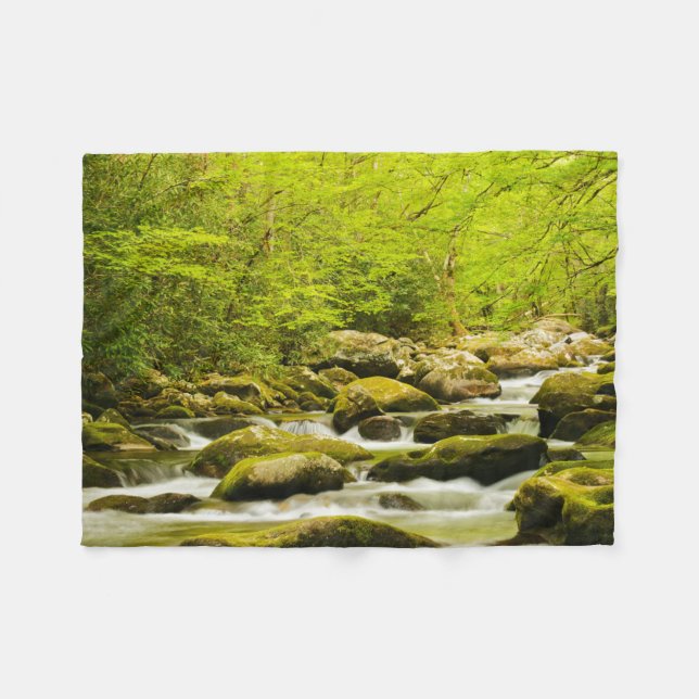Roaring Fork im Frühjahr Fleecedecke (Vorderseite (Horizontal))