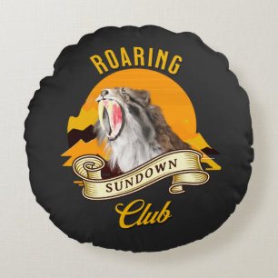 Roaring Sundown Club Saberzahntiger Rundes Kissen