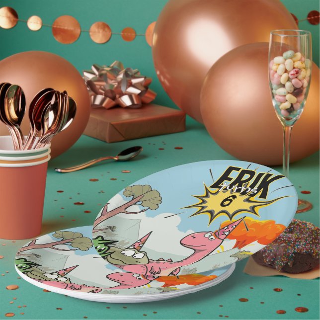 Roarsome Dino Birthday, Niedlicher Cartoon Dino Pappteller (Multi)