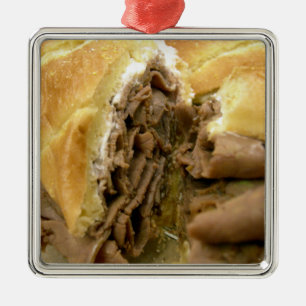 Roastbeef Sandwich mit cremigem Ziegenkäse Silbernes Ornament