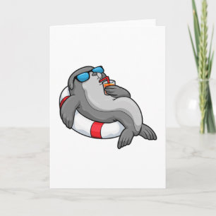 Robbe mit Schwimmring & Getränk Karte