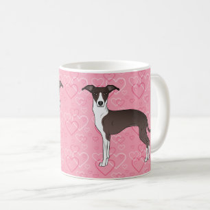 Robbenfell- und weiße italienische Windhund auf ro Kaffeetasse
