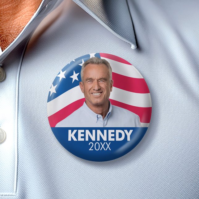Robert F Kennedy JR 2024 - mit Flaggenhintergrund Button (Kennedy 2024 Buttons)