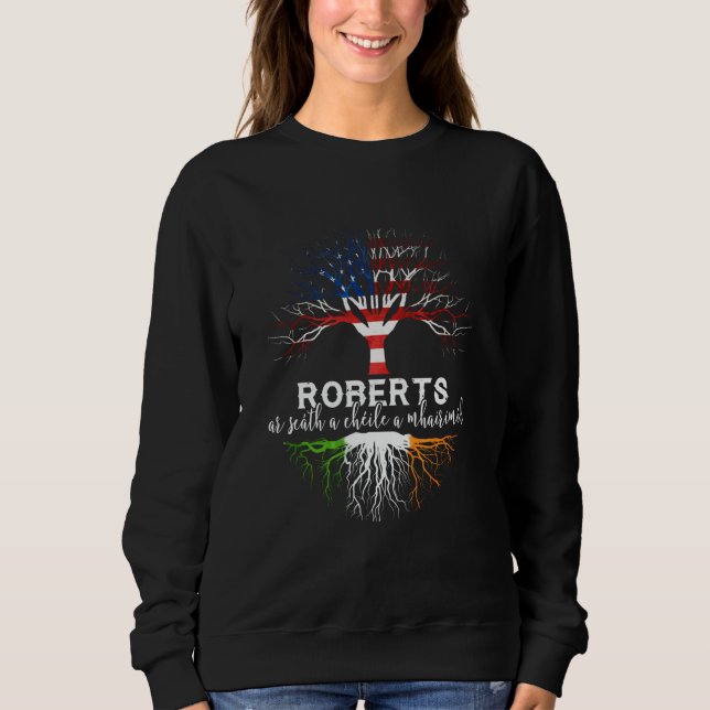 Roberts Irish Family Name Shirt Irish Roots (Vorderseite)