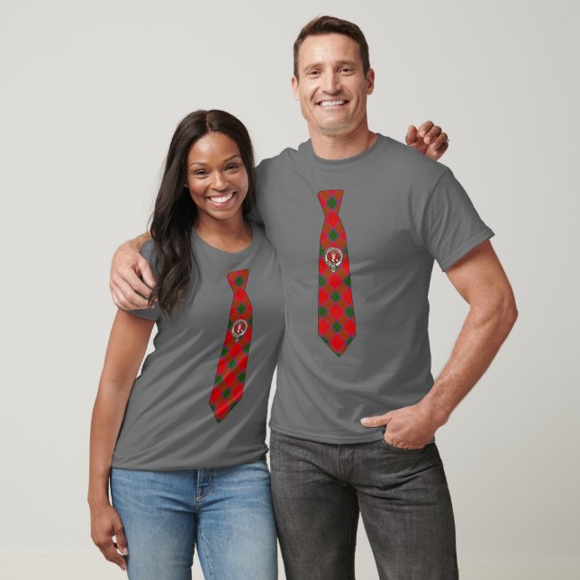 Robertson Scottish Badge & Tartan Necktie  T-Shirt (Unisex)