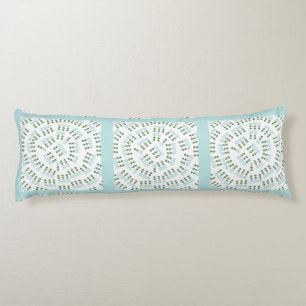Robin's Egg Blue Topiary Garden Quilt Seitenschläferkissen