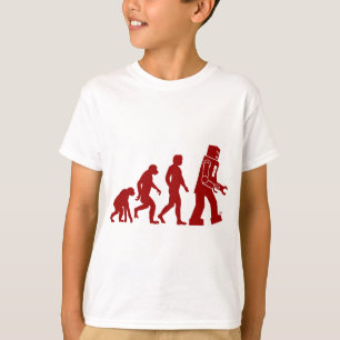 Roboter-Evolution des Mannes in Roboter T-Shirt