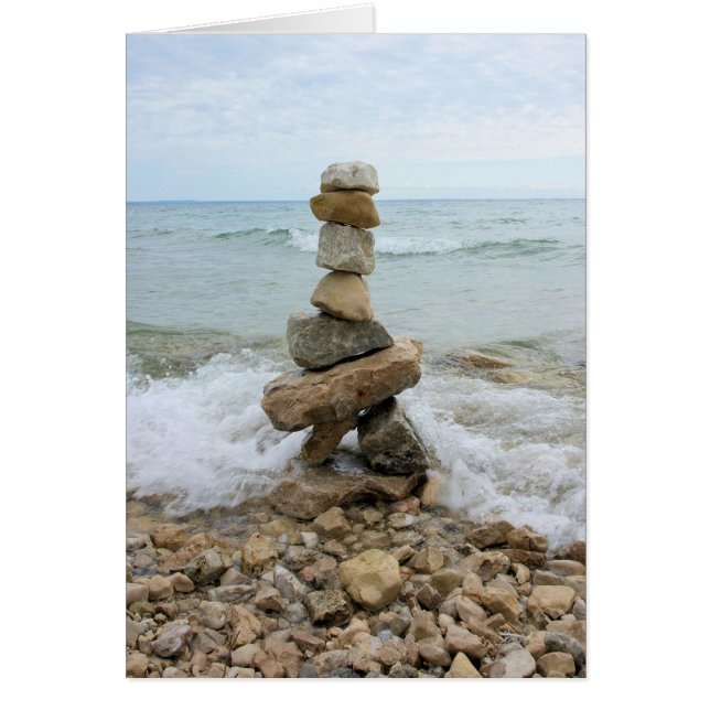 Rock Cairn - Mackinac Island Monument (Vorne)