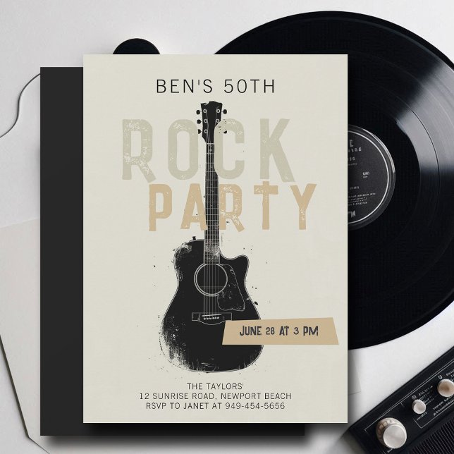 Rock Party Black Guitar Adult Moderner Spaß Geburt Einladung (music fest rock adult birthday party invitation men modern fun black electric guitar musician)