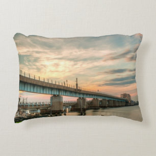 Rockaway Zug-Brücke Zierkissen