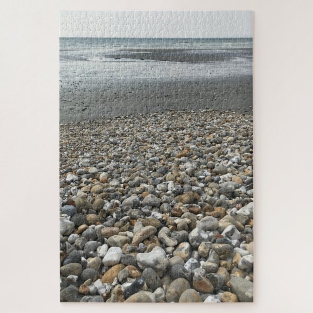 Rocks, West Wittering Beach Chichester Sussex UK (Vertikal)