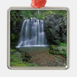 Rockwell Falls im Two Medicine Valley von Ornament Aus Metall