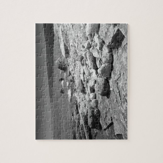 Rocky Beach Black and White Foto Puzzle (Vertikal)