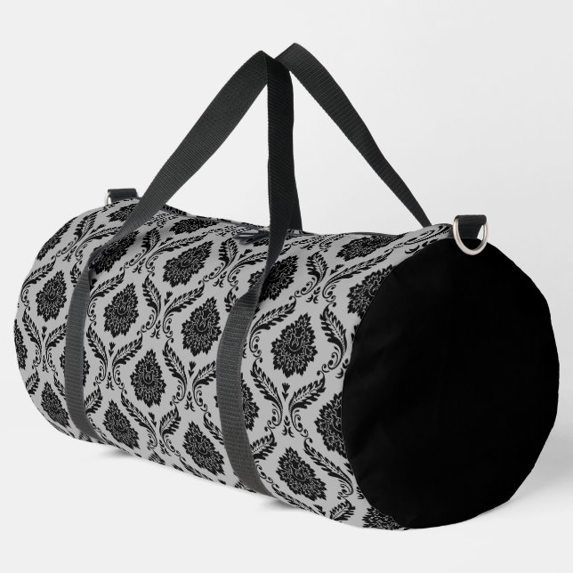 Rococo-Damask-Wiederholungsmuster Schwarz auf Grau Duffle Bag (Linke Ecke)