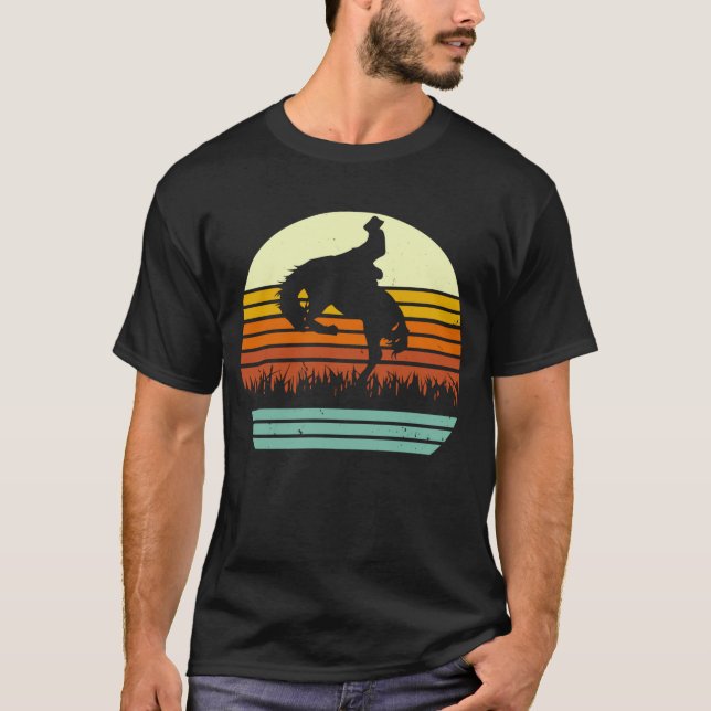 Rodeo Retro Style Buckpferd T-Shirt (Vorderseite)