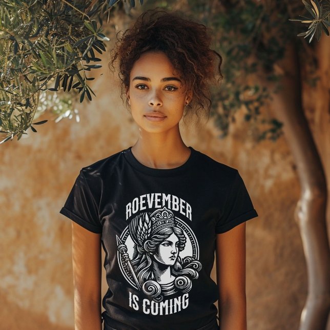 Roevember kommt in den USA 2024 Wahldemokratie T-Shirt (Von Creator hochgeladen)