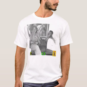 ROI DE FOOTBALL EN T-shirt JAMAICA