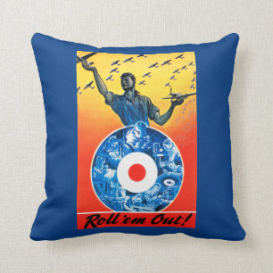 Roll 'em Out Royal Canadian Air Force Kissen