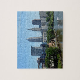 Rollen Clevelands, Ohio auf dem Fluss-Puzzlespiel
