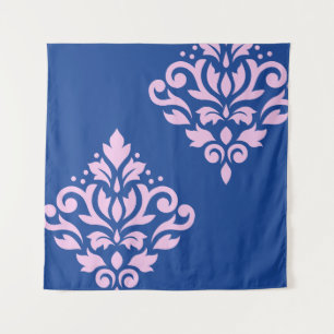 Rollen Damask Art I Pink on Blue Wandteppich