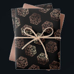 Rollenmuster | Red PNP Tabletop Role Player Diät Geschenkpapier Set<br><div class="desc">GEEK CHIC GAMER! Novelty RPG wrapping papers are also ideal for ephemera diy furniture decoupage, or home decor do-it-yourself projects. It's GAME ON! so choose your weapon and roll initiative! Perfect for any old school tabletop pen/pencil and paper (PnP) fantasy role player, the design features a seamless pattern of 20-sided...</div>