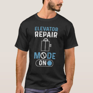 Rollstuhlreparaturmodus auf dem Aufzug Mechanische T-Shirt