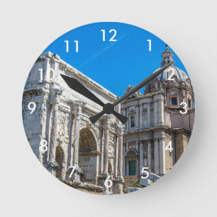Roman Forum ruins in Rome, Italy Runde Wanduhr