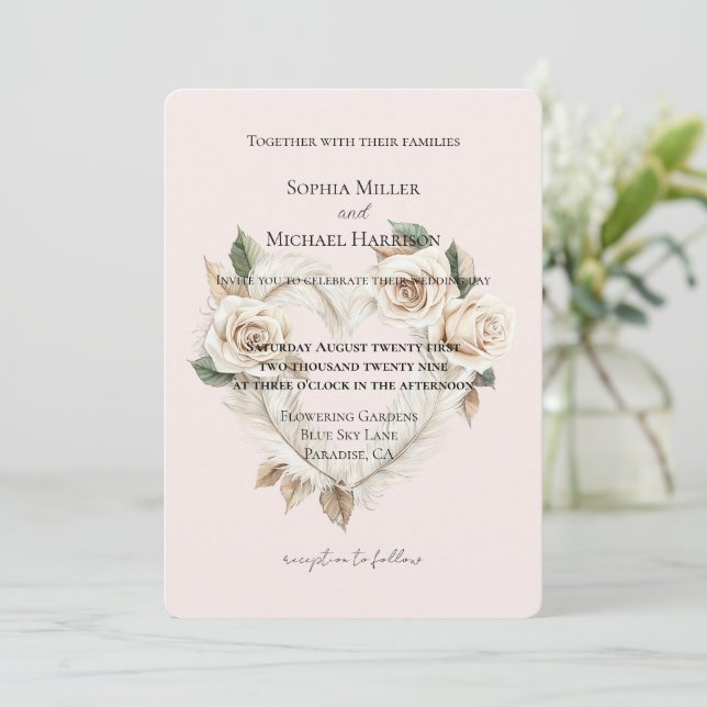 Romantic Blush Roses Feathers Floral Heart Wedding Einladung (Stehend Vorderseite)