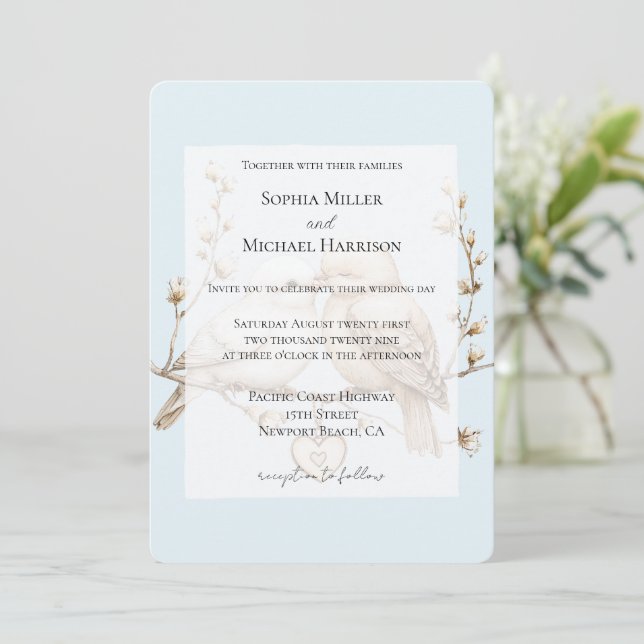 Romantic Cream White Love Birds Heart Wedding Einladung (Stehend Vorderseite)