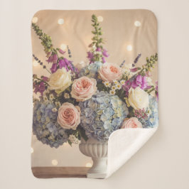Romantic Hydrangea and Rose Bouquet Sherpadecke