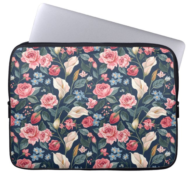 Romantic Navy Blue Floral Garden Pattern Laptopschutzhülle (Vorderseite)